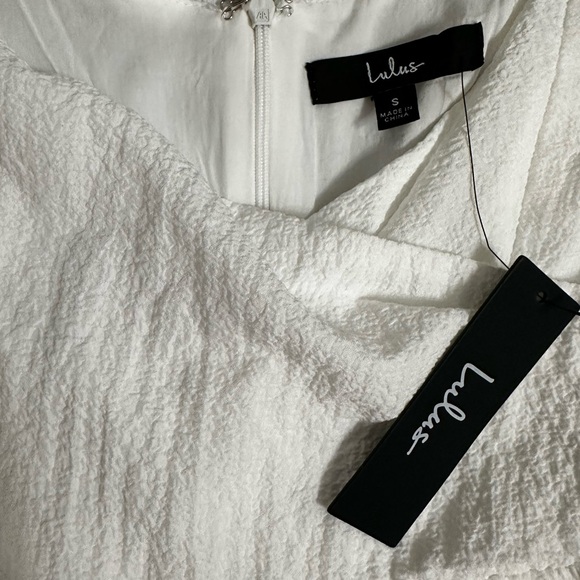 NWT Lulus Little Bit In Love White Surplice Puff Sleeve Mini Dress - Picture 7 of 7